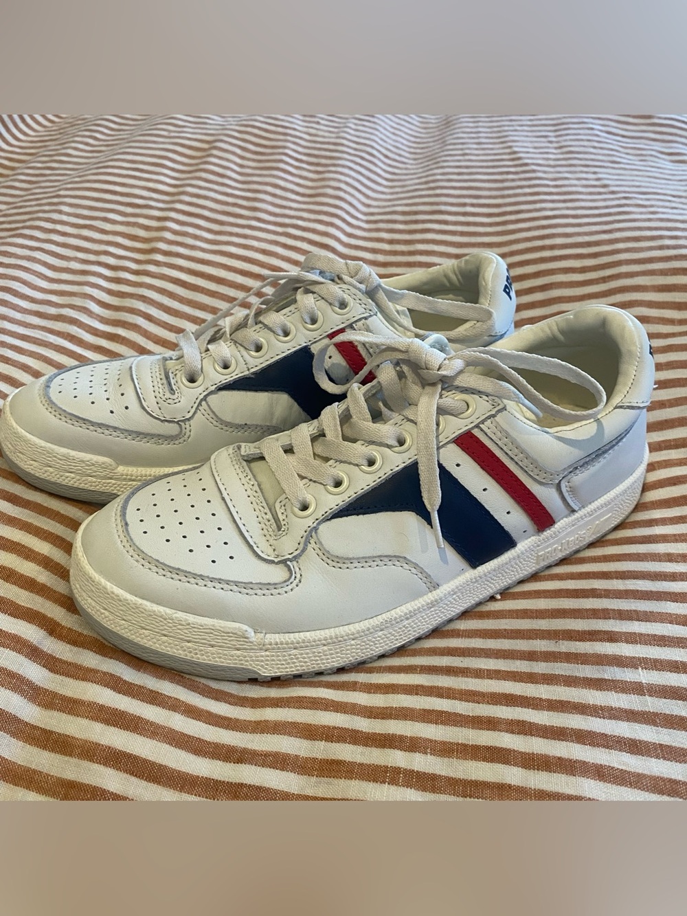 Pro Keds sneaker tennis shoe white blue red 39 men’s 7 womens 8.5